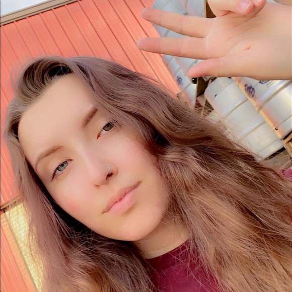 Meet your Posher, Mykel - Picture 1 of 3